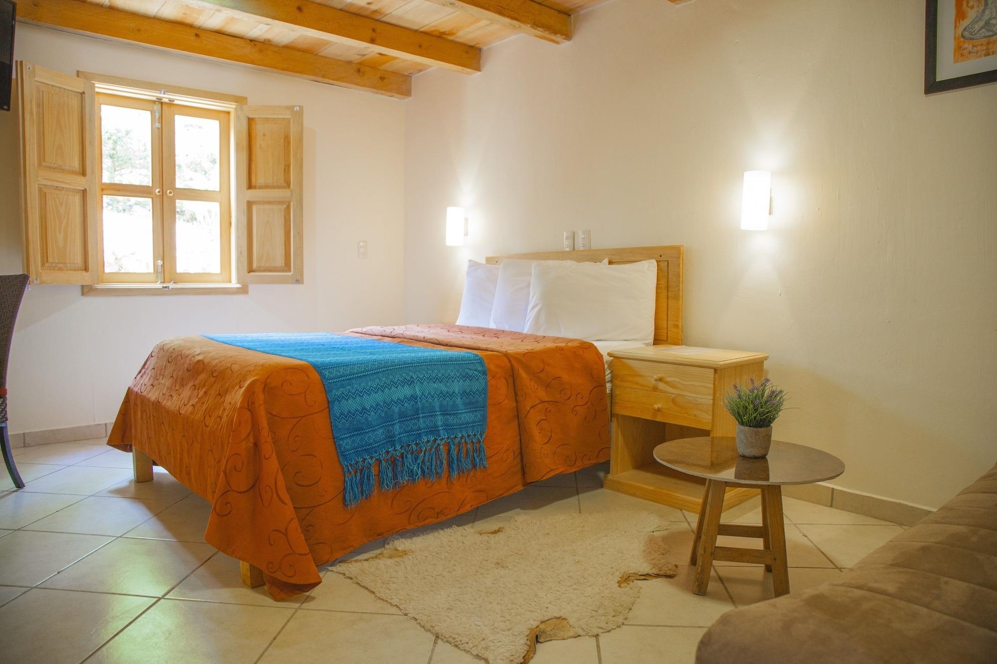Hotel Adobe Y Teja San Cristóbal de Las Casas Exteriör bild